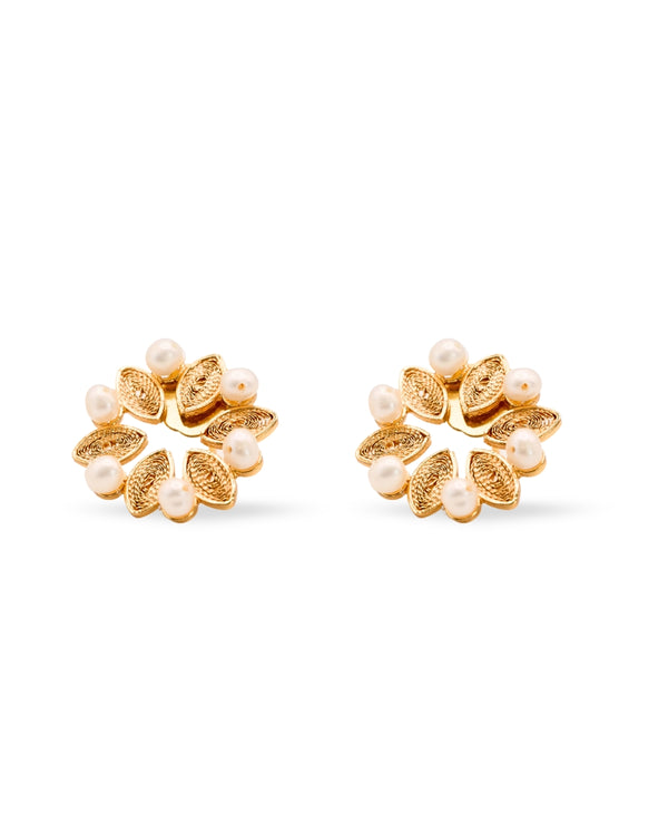 RAIZ PEARL STUDS